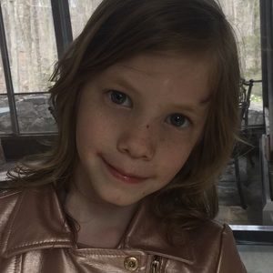 Meet your Posher, Zachary